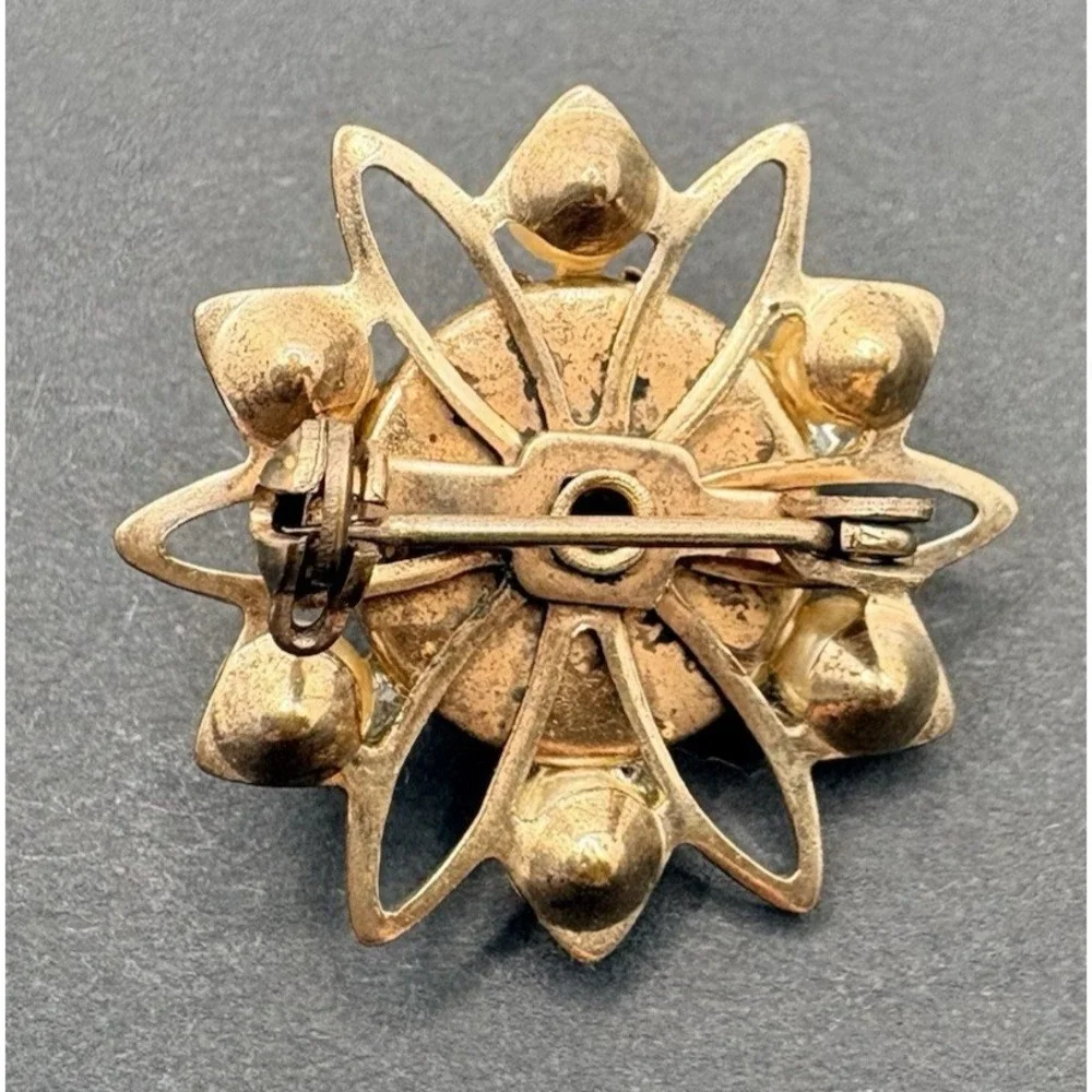 Vintage Starburst Brooch Red Rhinestone Faux Pearl Snowflake Gold Tone Dainty 1